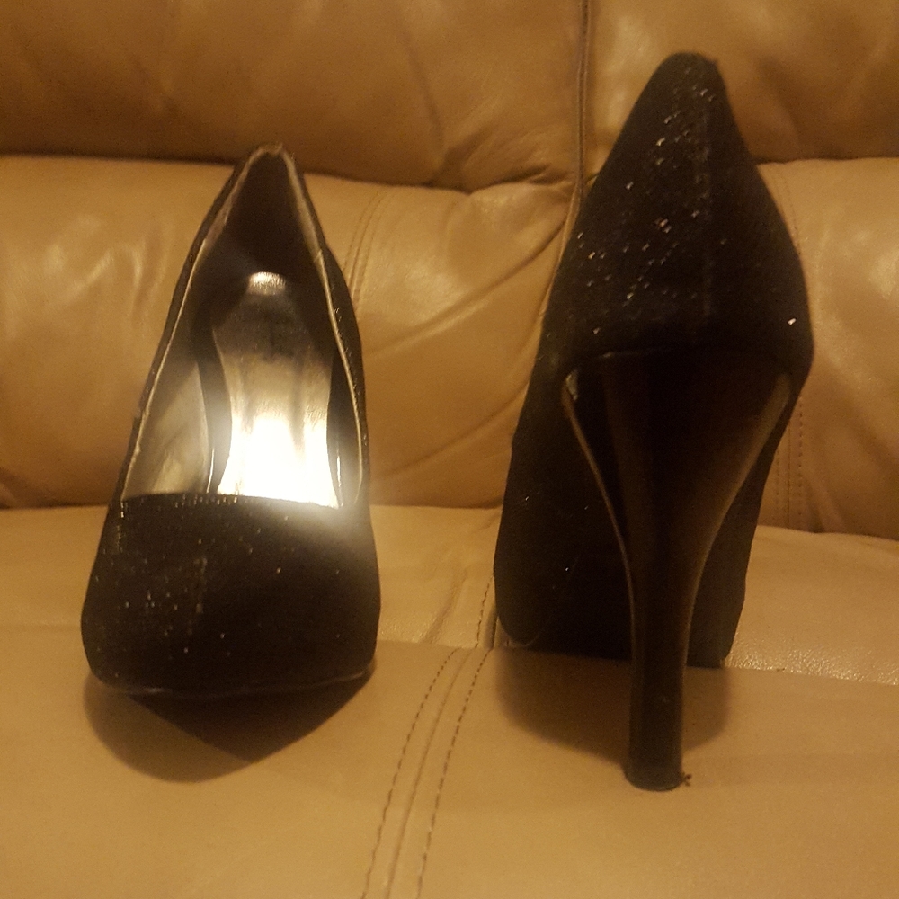 Women's shoes